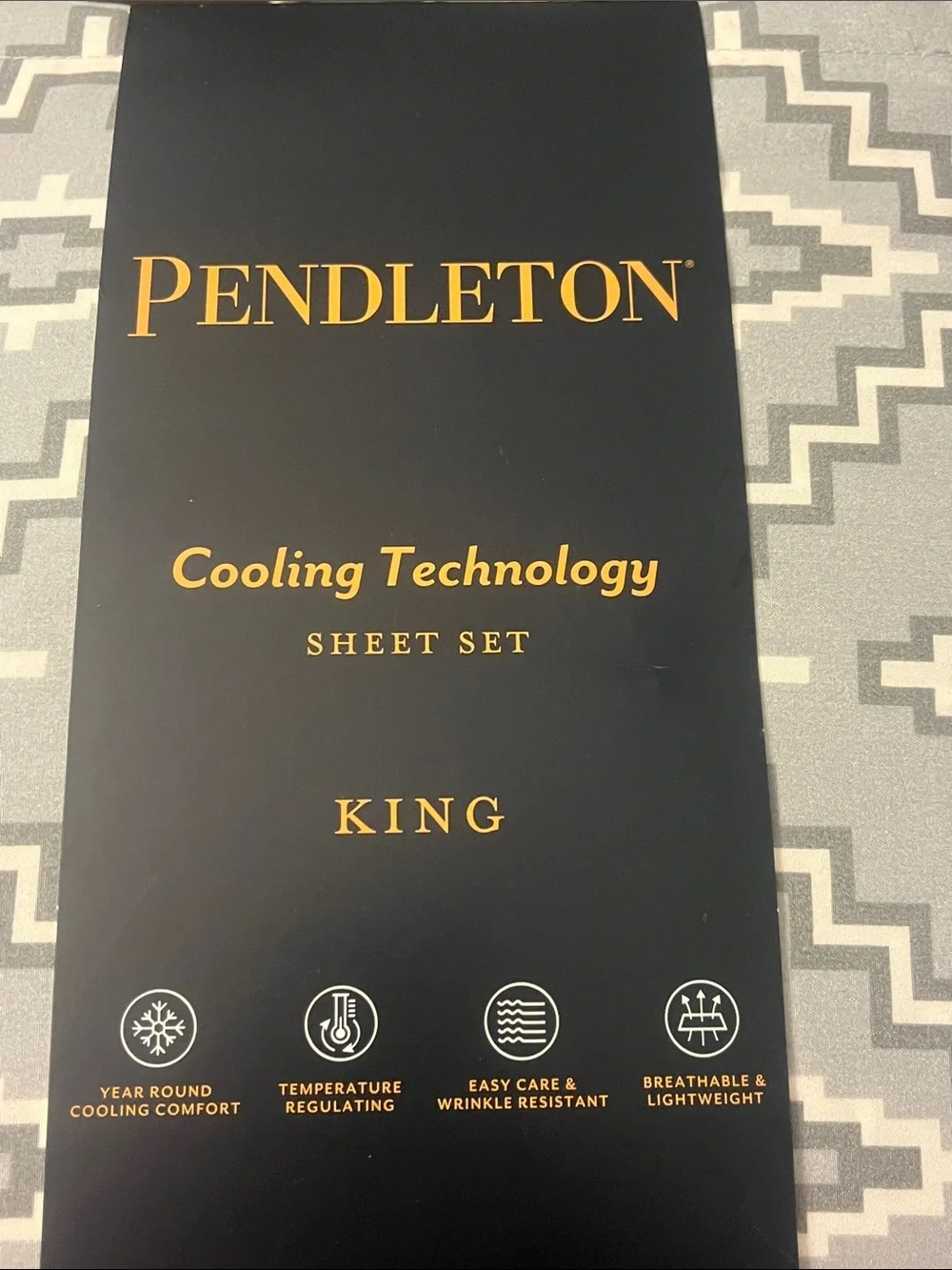 Pendleton Grey Otero King Sheet Set, Flat Fitted 2 King Pillowcases new
